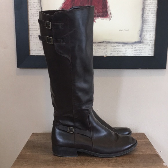 Merona Shoes - Merona Brown bootsI 9 1/2 and good condition